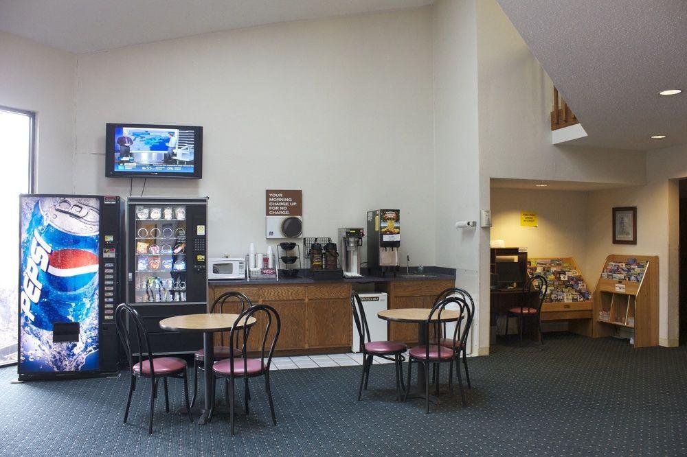 Motel 6-Saukville, Wi Екстериор снимка