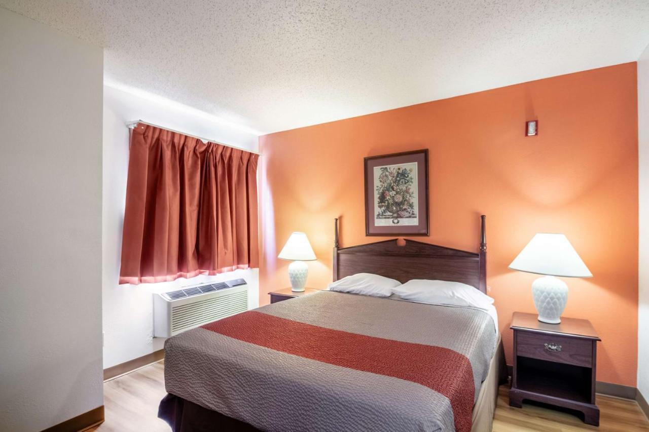 Motel 6-Saukville, Wi Екстериор снимка